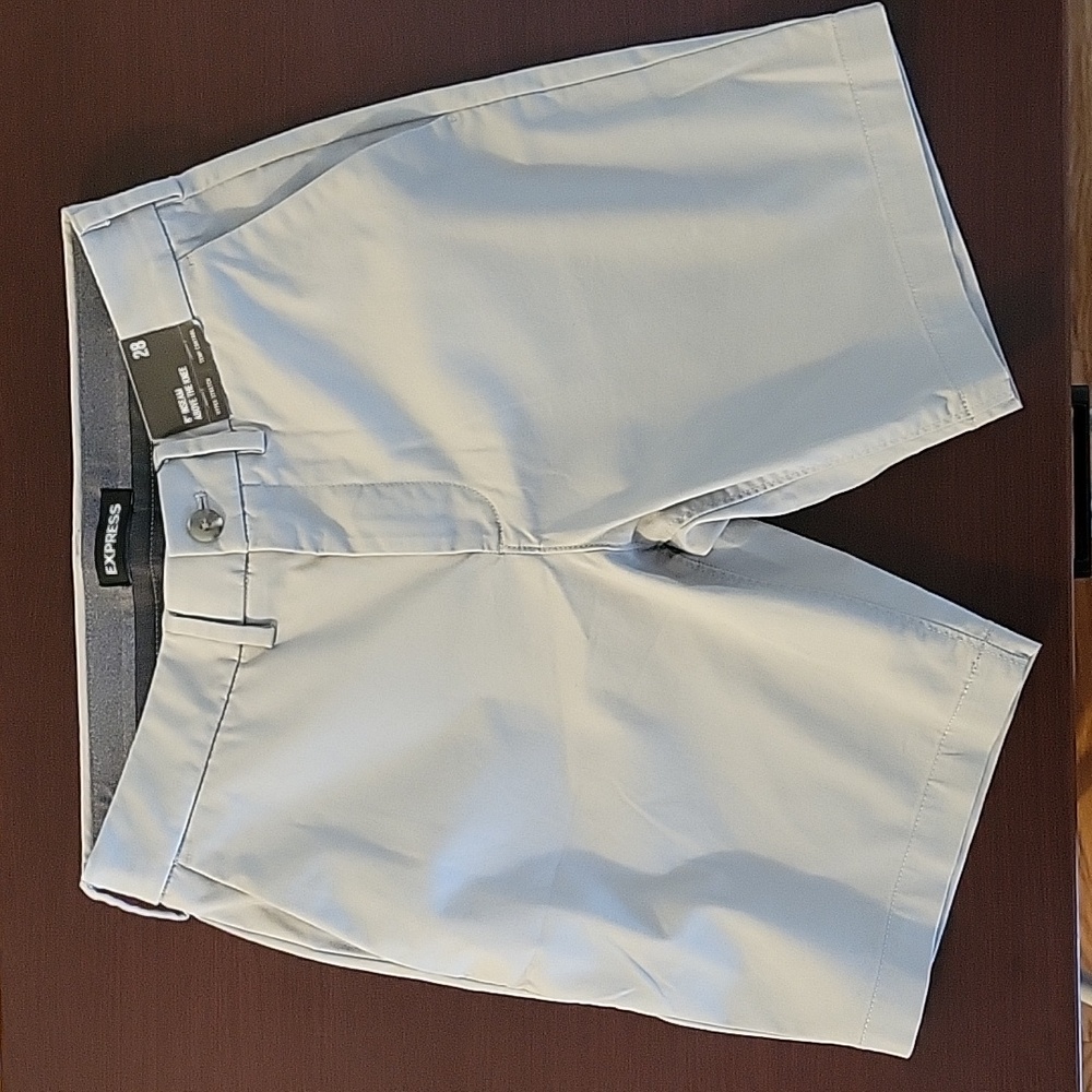 EXPRESS 8" Hyper Stretch Chino Shorts
